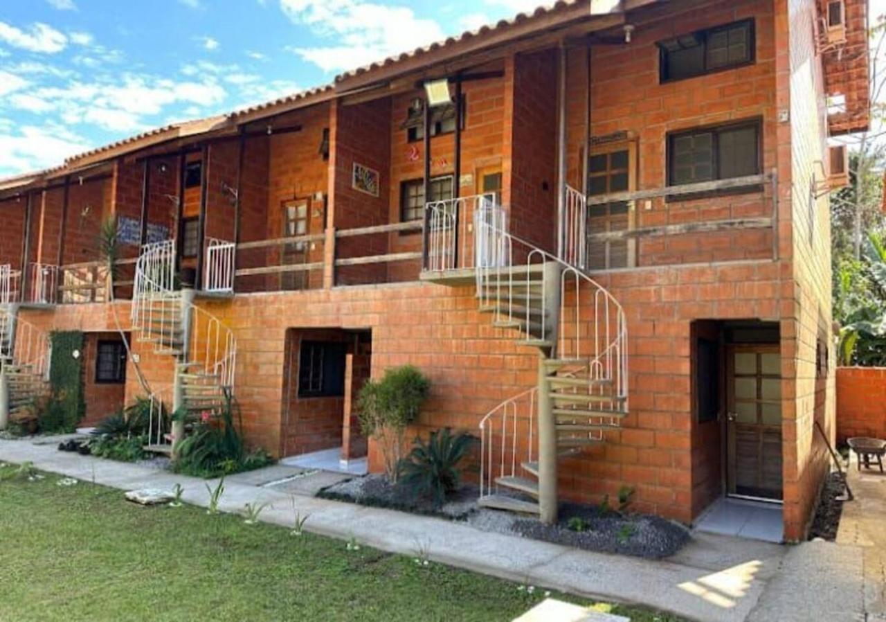 Apartamento Em Ubatuba - Maranduba Ville 1 Esterno foto